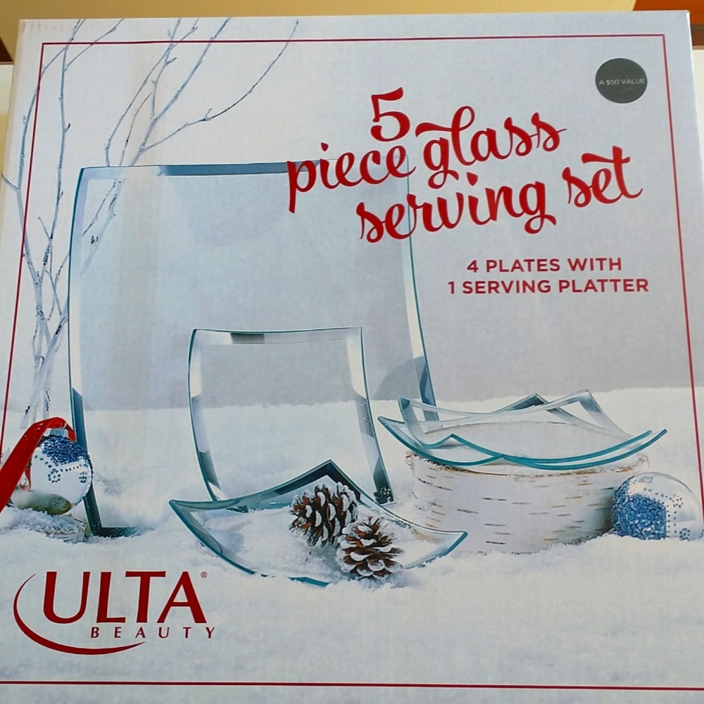 NIB Ulta 5 Piece Glass Serving Set